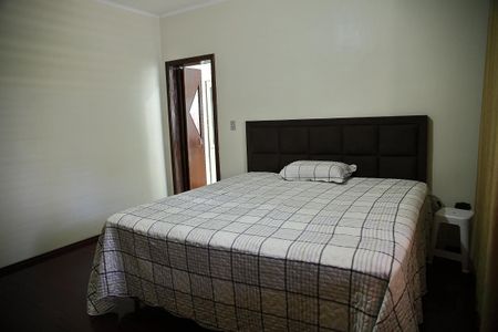 Casa à venda com 125m², 3 quartos e 2 vagasSuíte 