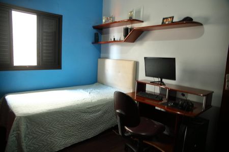 Casa à venda com 125m², 3 quartos e 2 vagasQuarto 3 