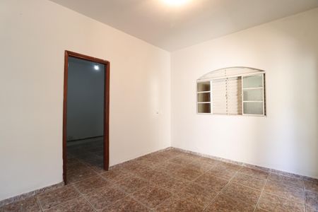 Sala de casa para alugar com 4 quartos, 120m² em Jaraguá, Uberlândia