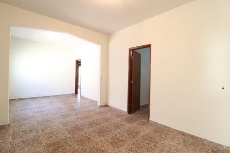 Sala de casa para alugar com 4 quartos, 120m² em Jaraguá, Uberlândia