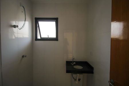 Apartamento à venda com 35m², 2 quartos e sem vaga Apartamento à venda com 35m², 2 quartos e sem vagaBanheiro