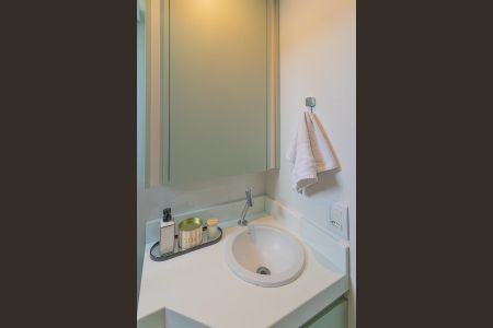 Apartamento para alugar com 57m², 2 quartos e 1 vaga Apartamento para alugar com 57m², 2 quartos e 1 vagaBanheiro