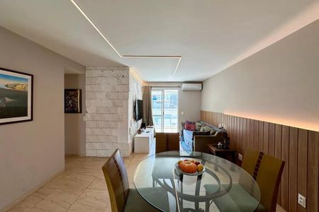 Sala de apartamento para alugar com 2 quartos, 94m² em Botafogo, Rio de Janeiro