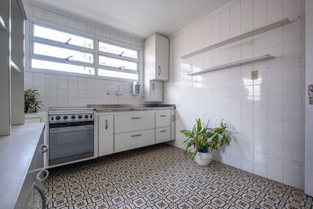 Apartamento à venda com 110m², 3 quartos e 1 vaga Apartamento à venda com 110m², 3 quartos e 1 vagaCozinha