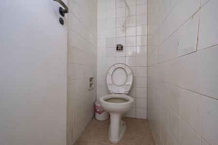 Apartamento à venda com 110m², 3 quartos e 1 vaga Apartamento à venda com 110m², 3 quartos e 1 vagaBanheiro de Serviço