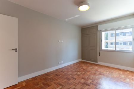 Apartamento à venda com 135m², 3 quartos e 1 vaga Apartamento à venda com 135m², 3 quartos e 1 vagaQuarto 2