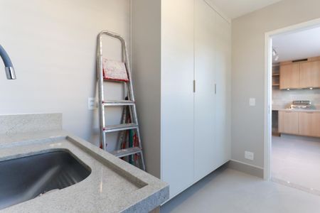 Apartamento à venda com 135m², 3 quartos e 1 vaga Apartamento à venda com 135m², 3 quartos e 1 vagaÁrea de serviço