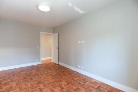 Apartamento à venda com 135m², 3 quartos e 1 vaga Apartamento à venda com 135m², 3 quartos e 1 vagaQuarto 2