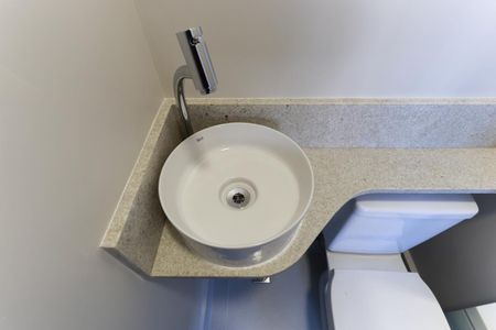 Apartamento à venda com 135m², 3 quartos e 1 vaga Apartamento à venda com 135m², 3 quartos e 1 vagaLavabo de serviço