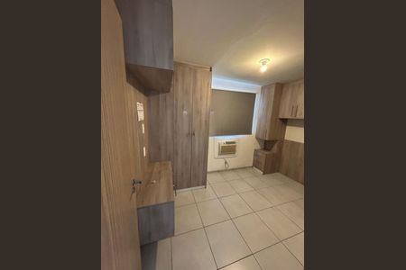 Quarto de apartamento à venda com 2 quartos, 51m² em Tanque, Rio de Janeiro