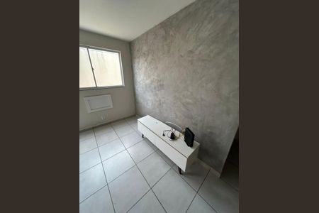 Sala de apartamento à venda com 2 quartos, 51m² em Tanque, Rio de Janeiro