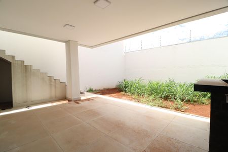 Casa para alugar com 166m², 3 quartos e 2 vagasVaranda gourmet