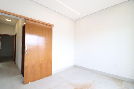 Casa para alugar com 166m², 3 quartos e 2 vagasQuarto 3 - Suíte