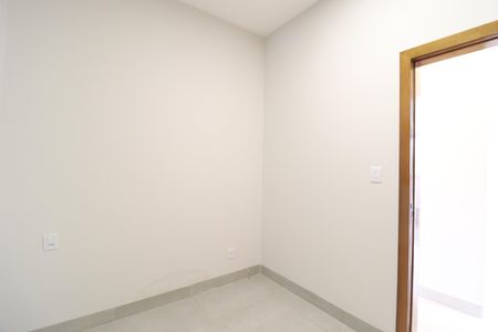 Casa para alugar com 166m², 3 quartos e 2 vagasQuarto 2