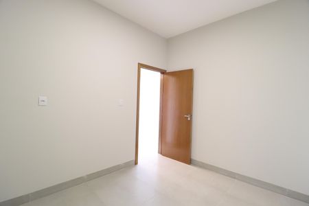 Quarto 1 de casa para alugar com 3 quartos, 166m² em Jardim Patricia, Uberlândia