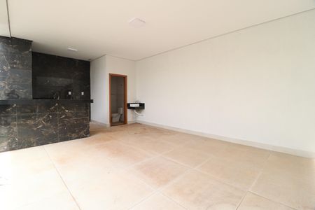 Casa para alugar com 166m², 3 quartos e 2 vagasVaranda gourmet