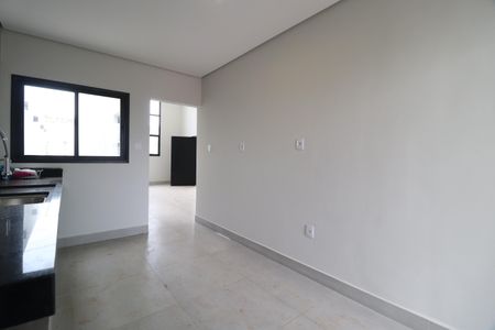 Casa para alugar com 166m², 3 quartos e 2 vagasCozinha