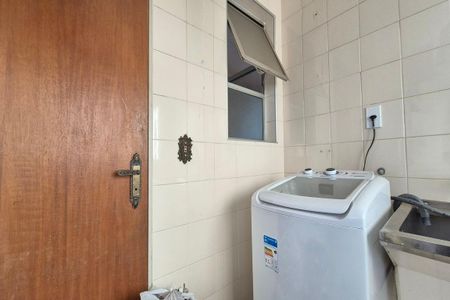 Apartamento à venda com 70m², 3 quartos e 1 vagaÁrea de Serviço