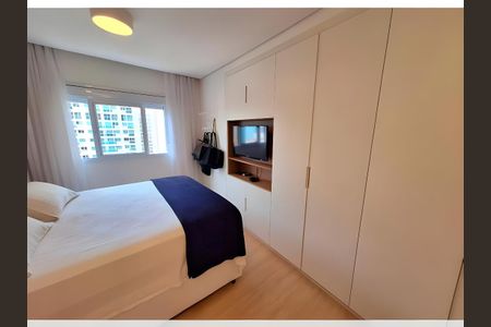 Apartamento para alugar com 1 quarto, 74m² em Bosque da Saúde, São Paulo