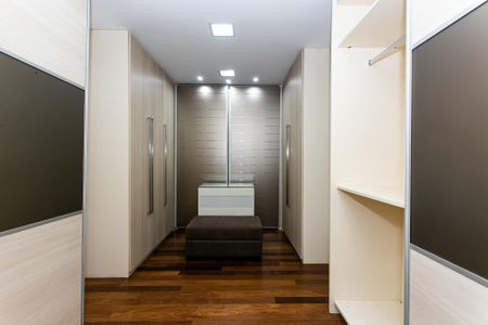 Apartamento para alugar com 235m², 4 quartos e 5 vagasSuíte 3