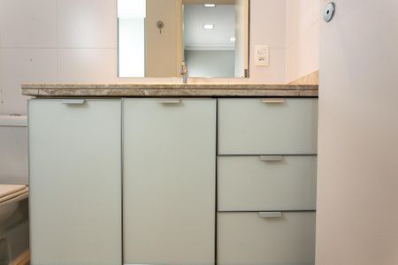 Apartamento para alugar com 235m², 4 quartos e 5 vagasBanheiro da Suíte 4