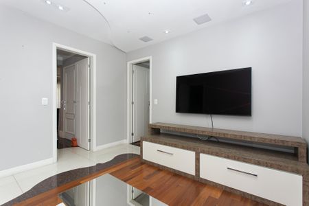 Apartamento para alugar com 235m², 4 quartos e 5 vagasSala de TV