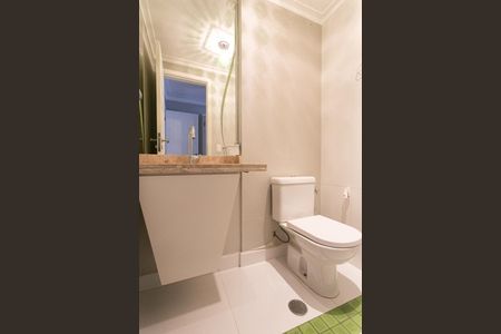 Apartamento para alugar com 235m², 4 quartos e 5 vagasLavabo