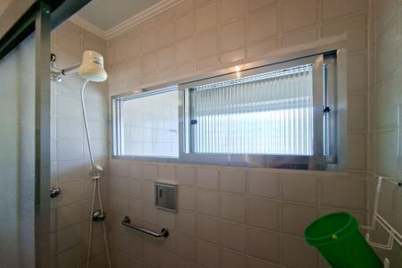 Apartamento para alugar com 68m², 2 quartos e 2 vagas Apartamento para alugar com 68m², 2 quartos e 2 vagasBanheiro