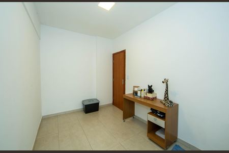Apartamento à venda com 100m², 3 quartos e 2 vagasQUARTO3