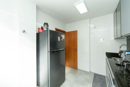 Apartamento à venda com 100m², 3 quartos e 2 vagasCOZINHA