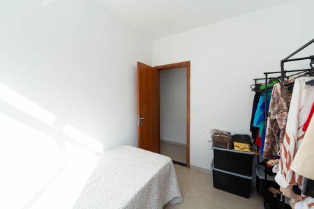 Apartamento à venda com 100m², 3 quartos e 2 vagasQUARTO2