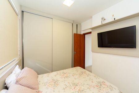 Apartamento à venda com 100m², 3 quartos e 2 vagasQUARTO1