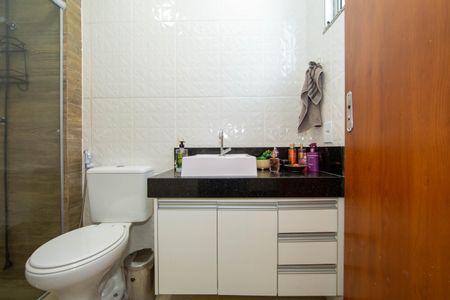 Apartamento à venda com 100m², 3 quartos e 2 vagasBANHEIRO2