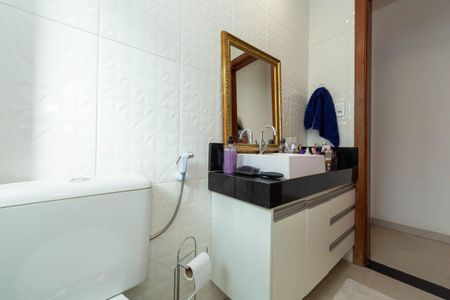 Apartamento à venda com 100m², 3 quartos e 2 vagasBANHEIRO1