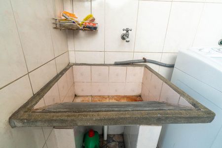 Casa à venda com 106m², 2 quartos e 2 vagasLavanderia