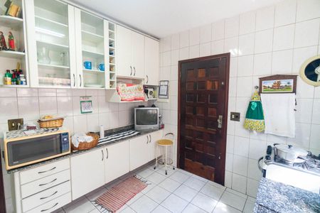 Casa à venda com 106m², 2 quartos e 2 vagasCozinha