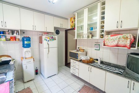 Casa à venda com 106m², 2 quartos e 2 vagasCozinha