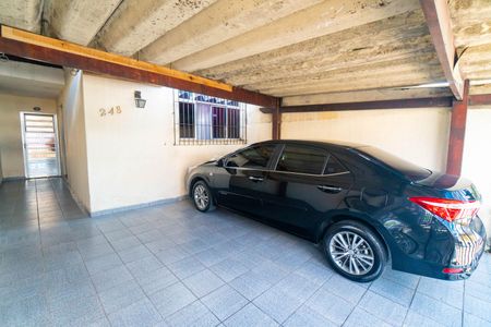 Casa à venda com 106m², 2 quartos e 2 vagasGaragem