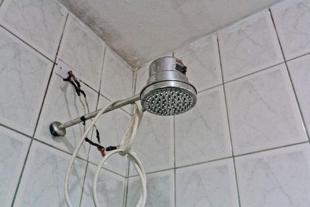 Casa para alugar com 224m², 2 quartos e 2 vagas Casa para alugar com 224m², 2 quartos e 2 vagasBanheiro