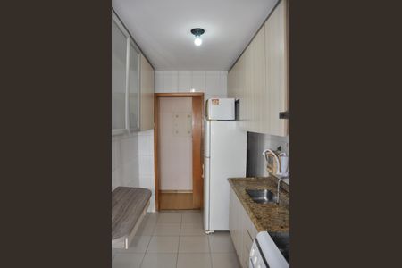 Apartamento à venda com 56m², 2 quartos e 1 vagaDetalhe - Cozinha