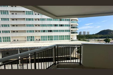 Varanda de apartamento para alugar com 2 quartos, 85m² em Barra da Tijuca, Rio de Janeiro