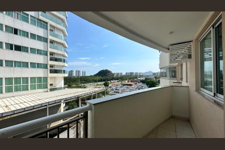 Varanda de apartamento para alugar com 2 quartos, 85m² em Barra da Tijuca, Rio de Janeiro