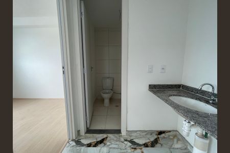Apartamento para alugar com 35m², 2 quartos e sem vaga Apartamento para alugar com 35m², 2 quartos e sem vagaBanheiro