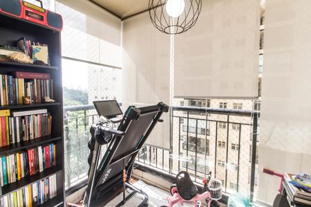 Apartamento à venda com 87m², 2 quartos e 1 vagaVaranda