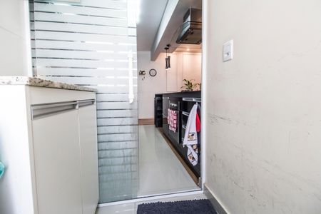 Apartamento à venda com 87m², 2 quartos e 1 vagaÁrea de Serviço