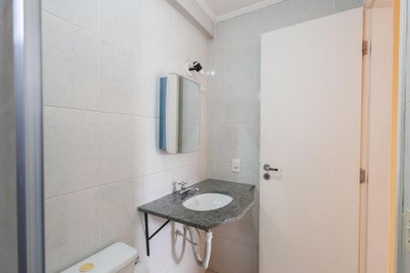 Apartamento para alugar com 56m², 2 quartos e 1 vaga Apartamento para alugar com 56m², 2 quartos e 1 vagaBanheiro Corredor