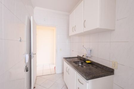 Apartamento para alugar com 56m², 2 quartos e 1 vaga Apartamento para alugar com 56m², 2 quartos e 1 vagaCozinha