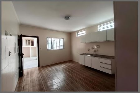 Casa para alugar com 4 quartos, 280m² em Vila Mariana, São Paulo