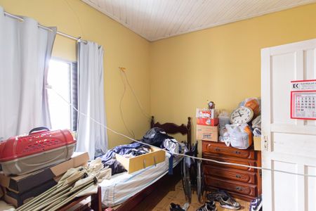 Casa à venda com 180m², 3 quartos e 4 vagas Casa à venda com 180m², 3 quartos e 4 vagasQuarto 2