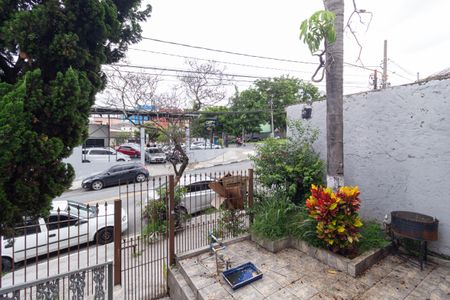 Casa à venda com 180m², 3 quartos e 4 vagas Casa à venda com 180m², 3 quartos e 4 vagasVista